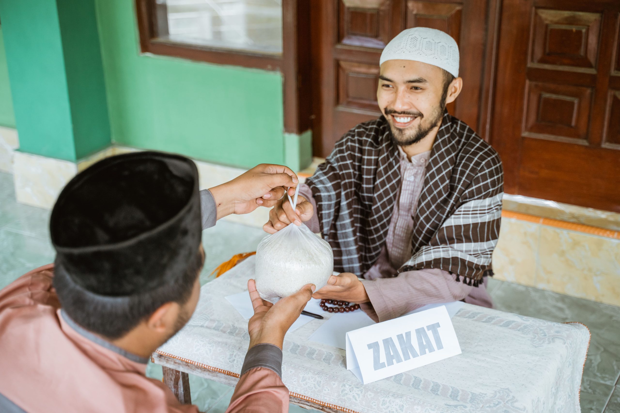 Manfaat Zakat Wajib