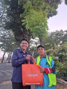 Paket Sembako kepada Pejuang Nafkah