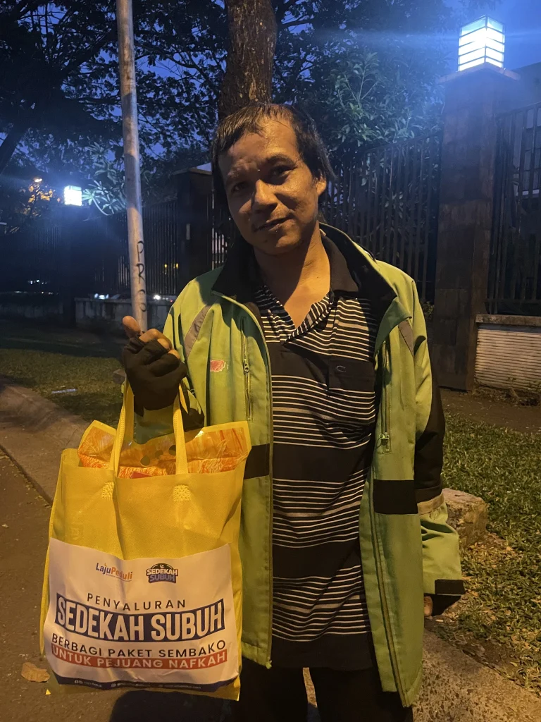 Sedekah Subuh untuk Pejuang Nafkah