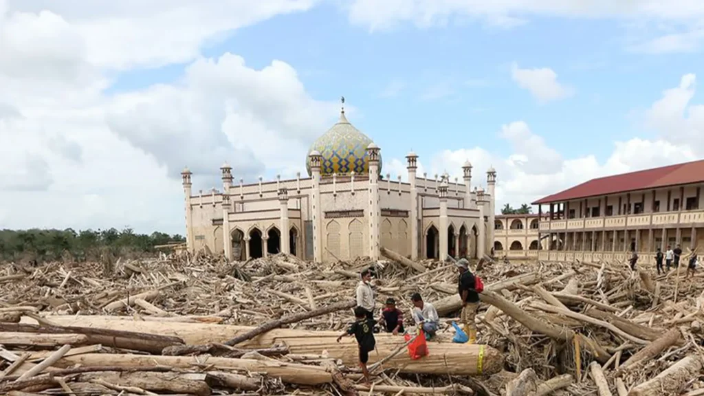 Renovasi Masjid Aceh Tamiang